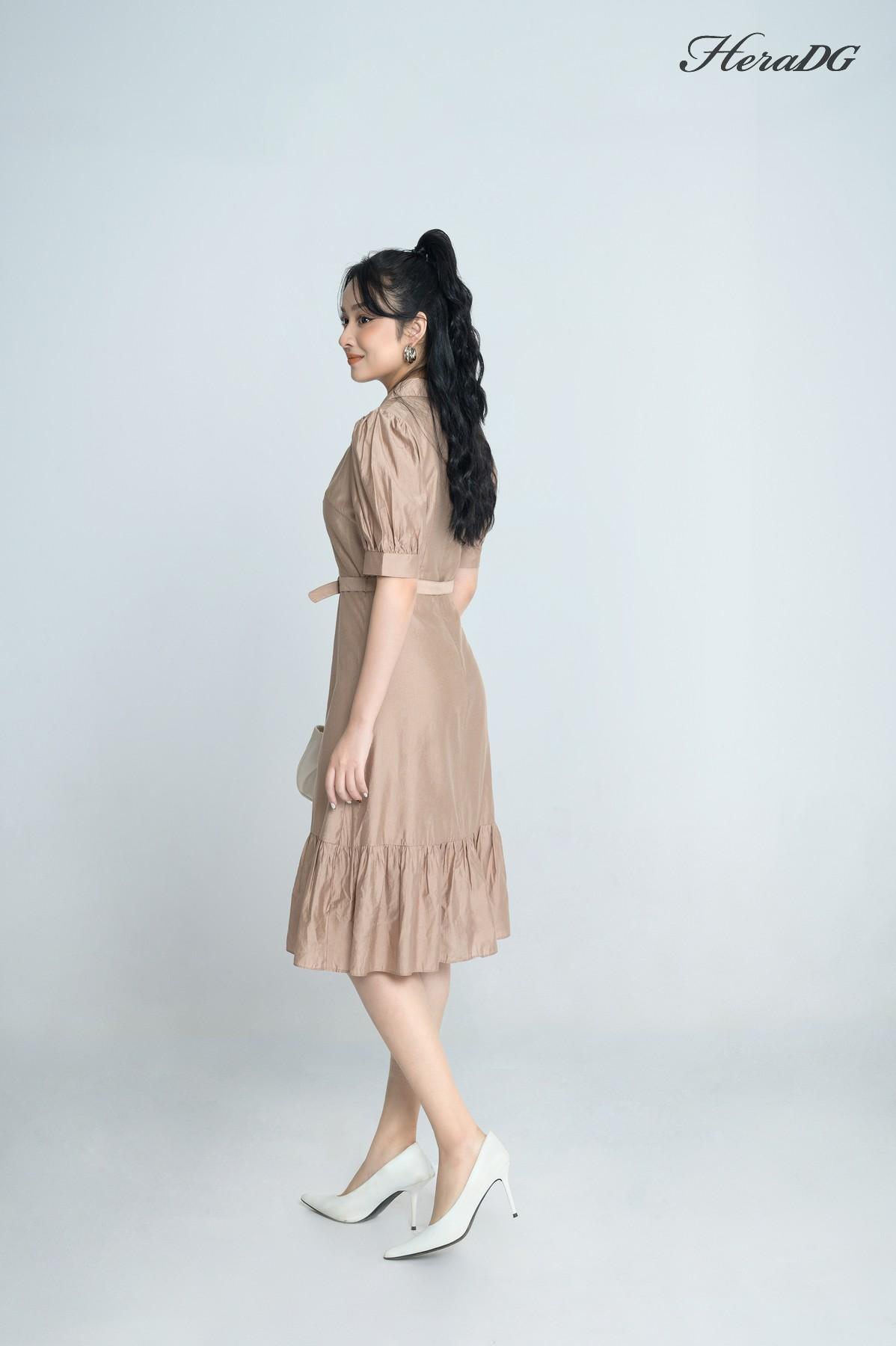 Đầm suông cổ 2 ve