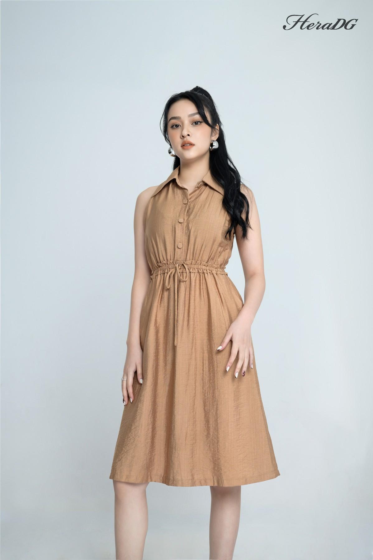 Đầm suông cổ đức, chun eo