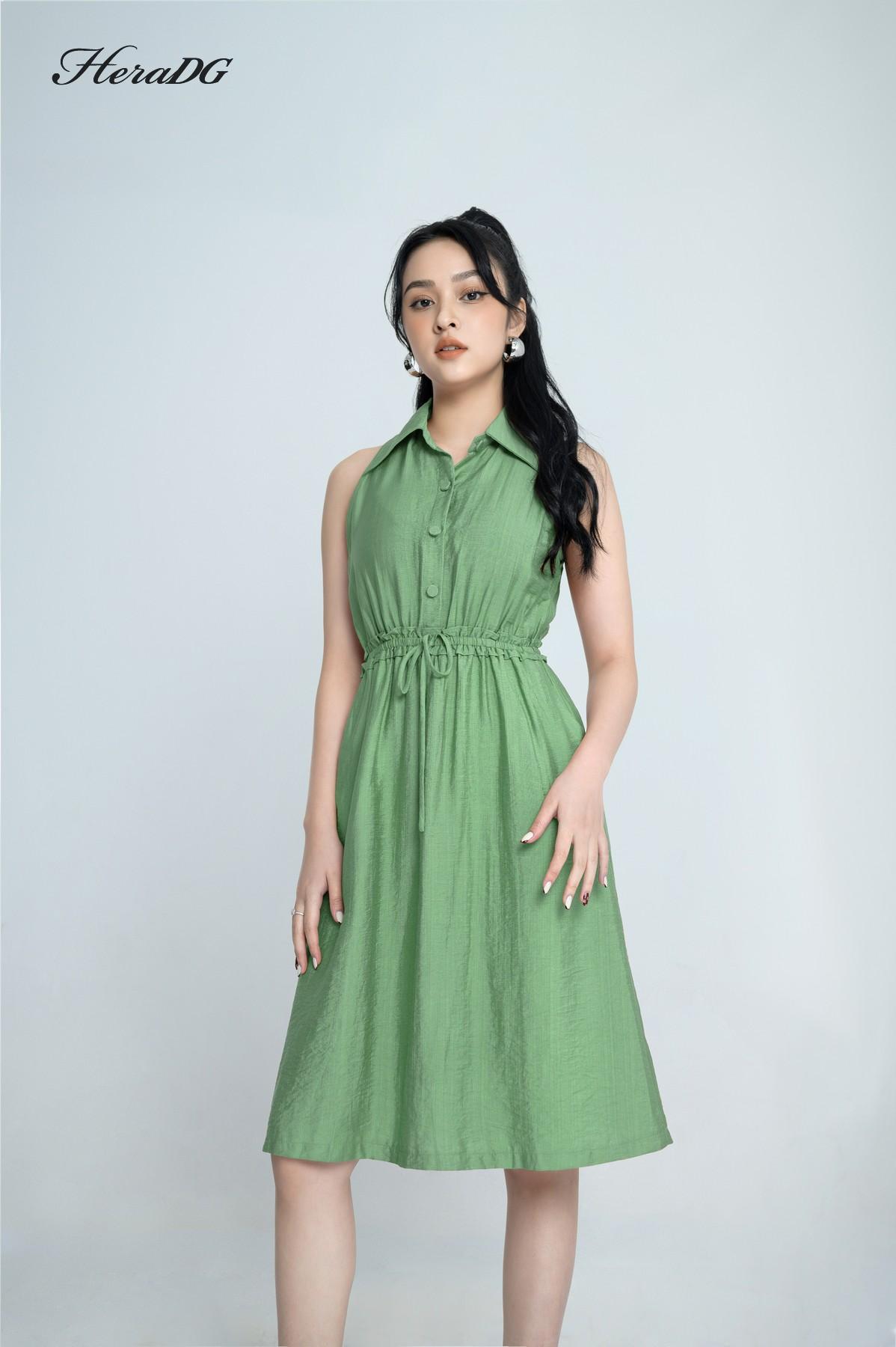 Đầm suông cổ đức, chun eo