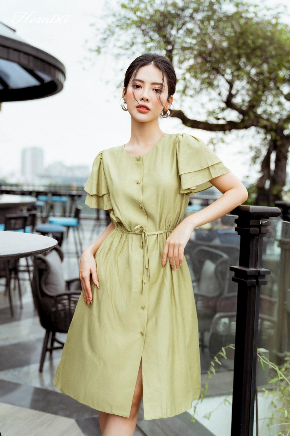 Đầm xòe 2 tay tầng