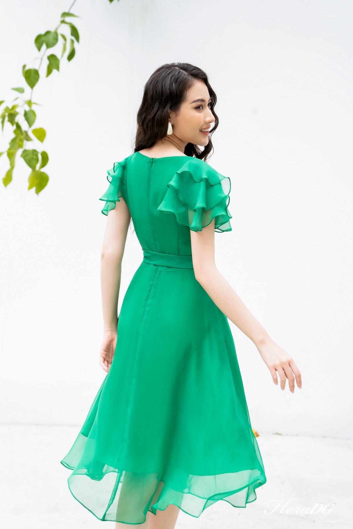 Đầm xoè tay bèo, nơ eo