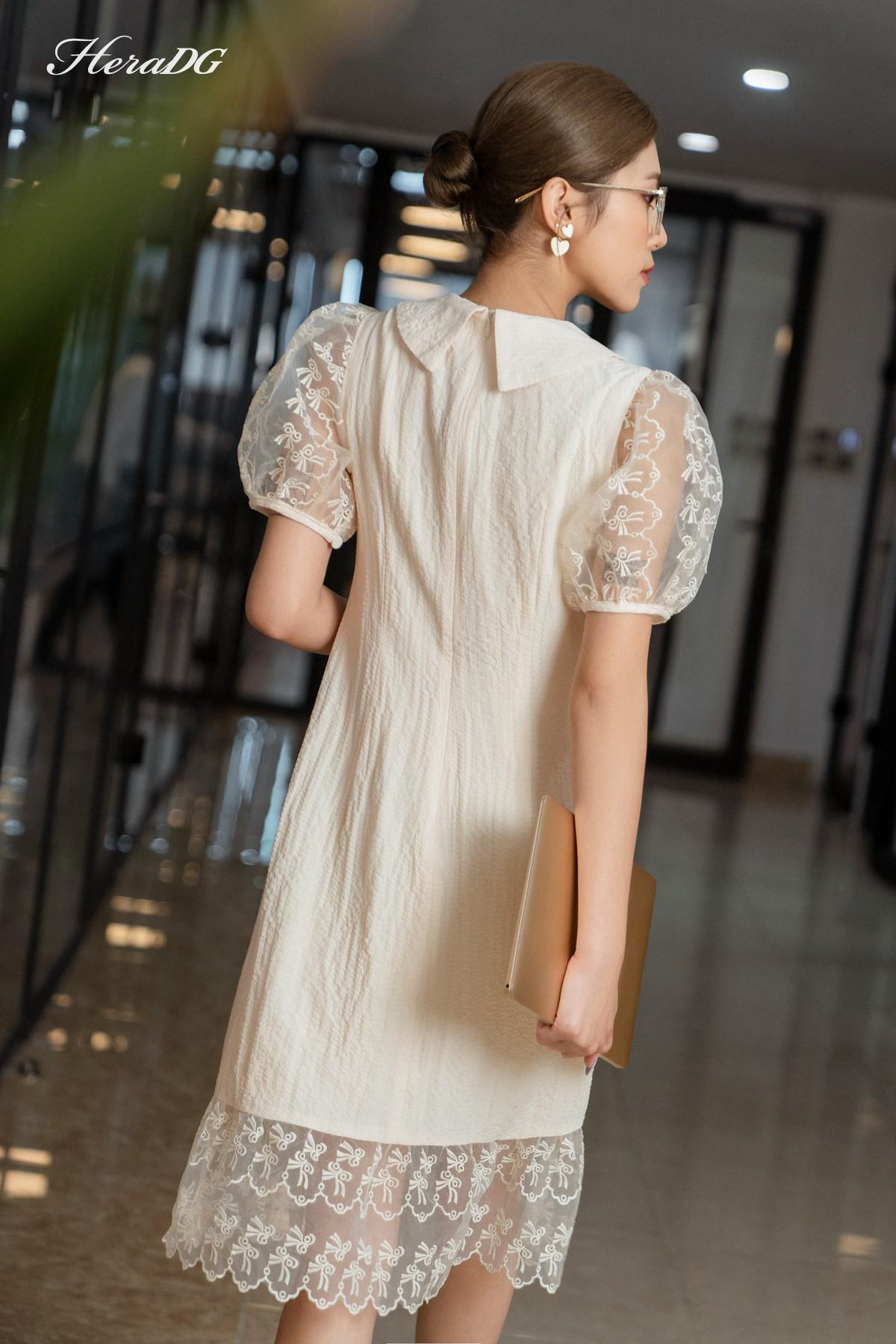 Đầm phối ren lá cổ to