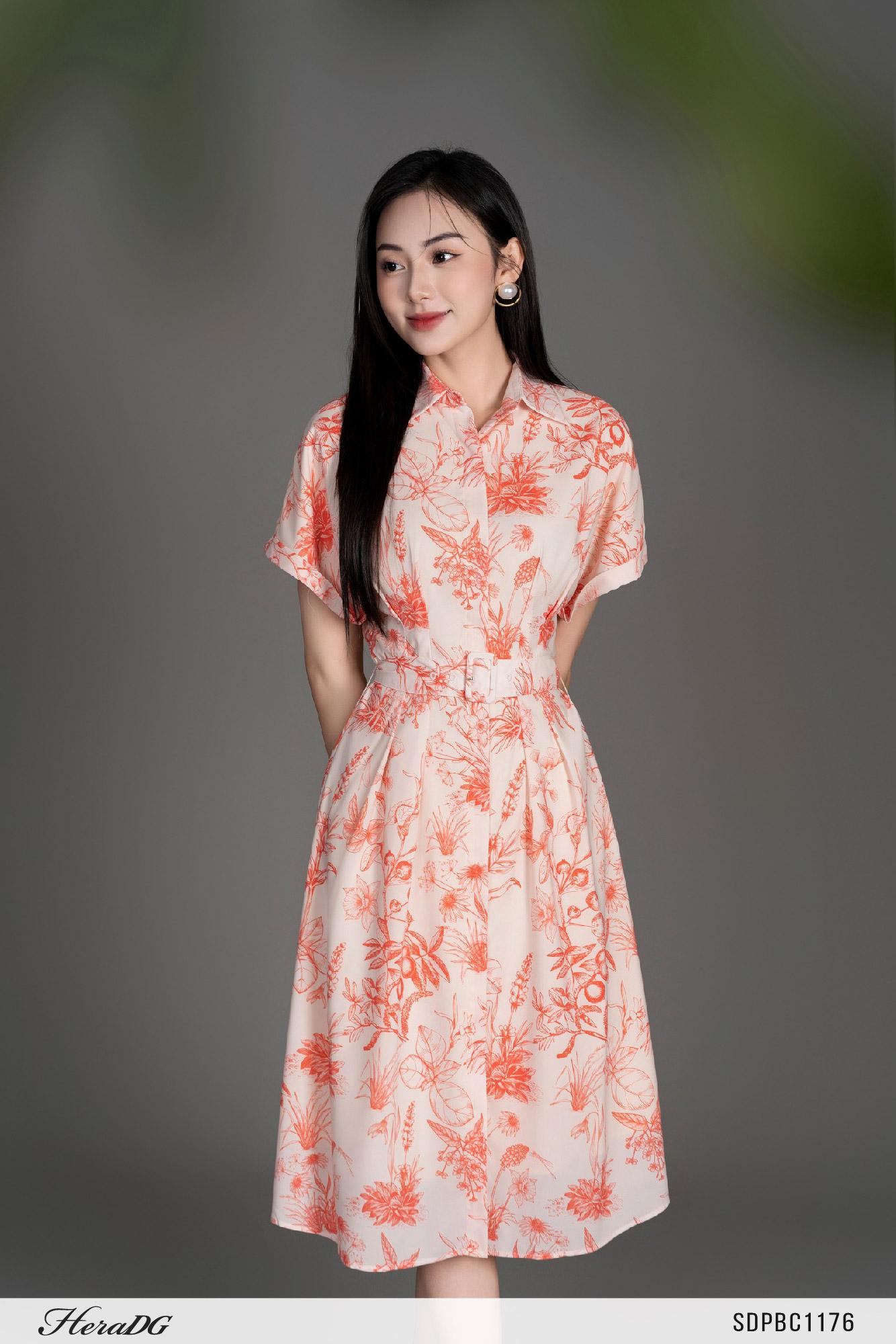Đầm xoè có đai