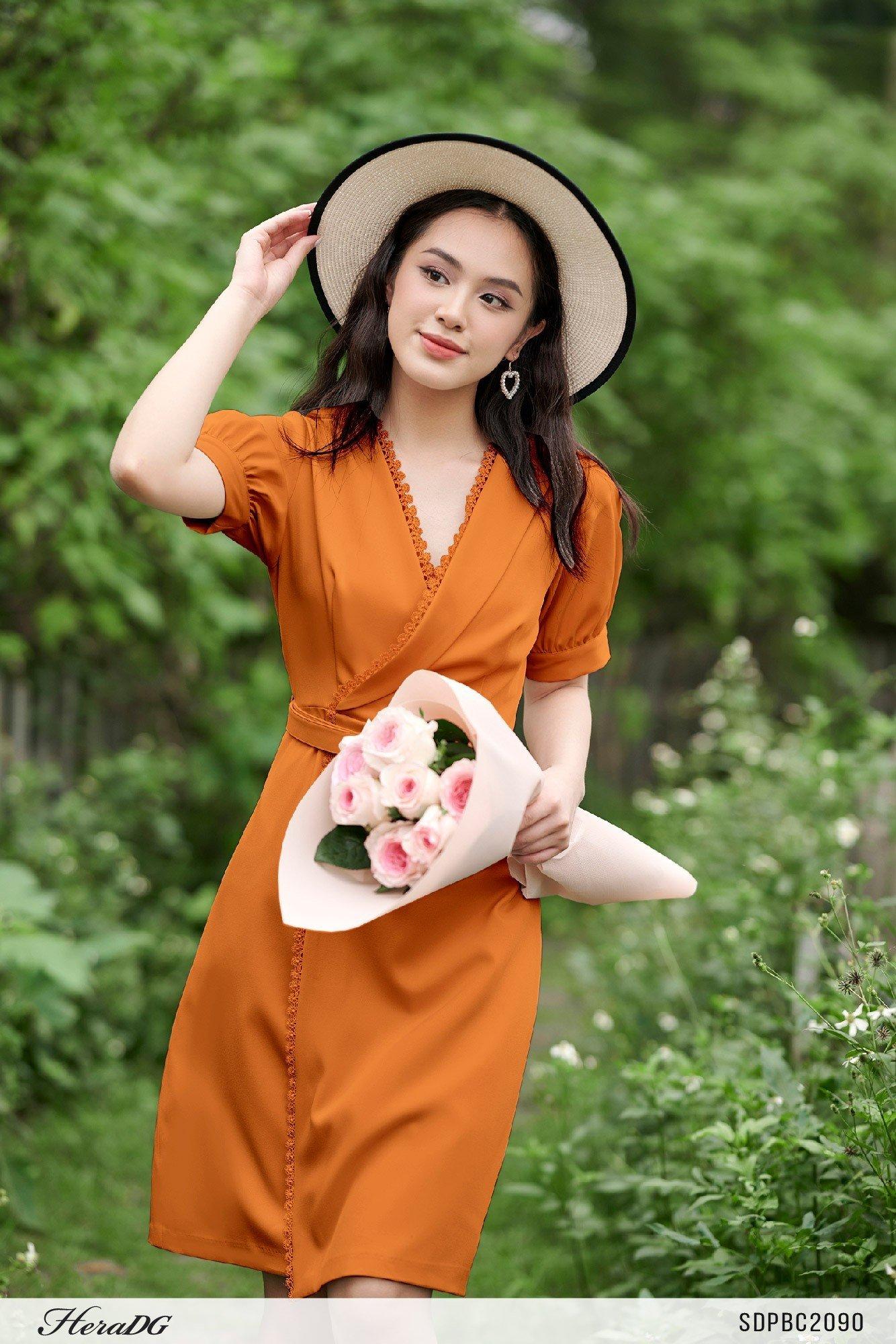 Đầm A vạt chồng