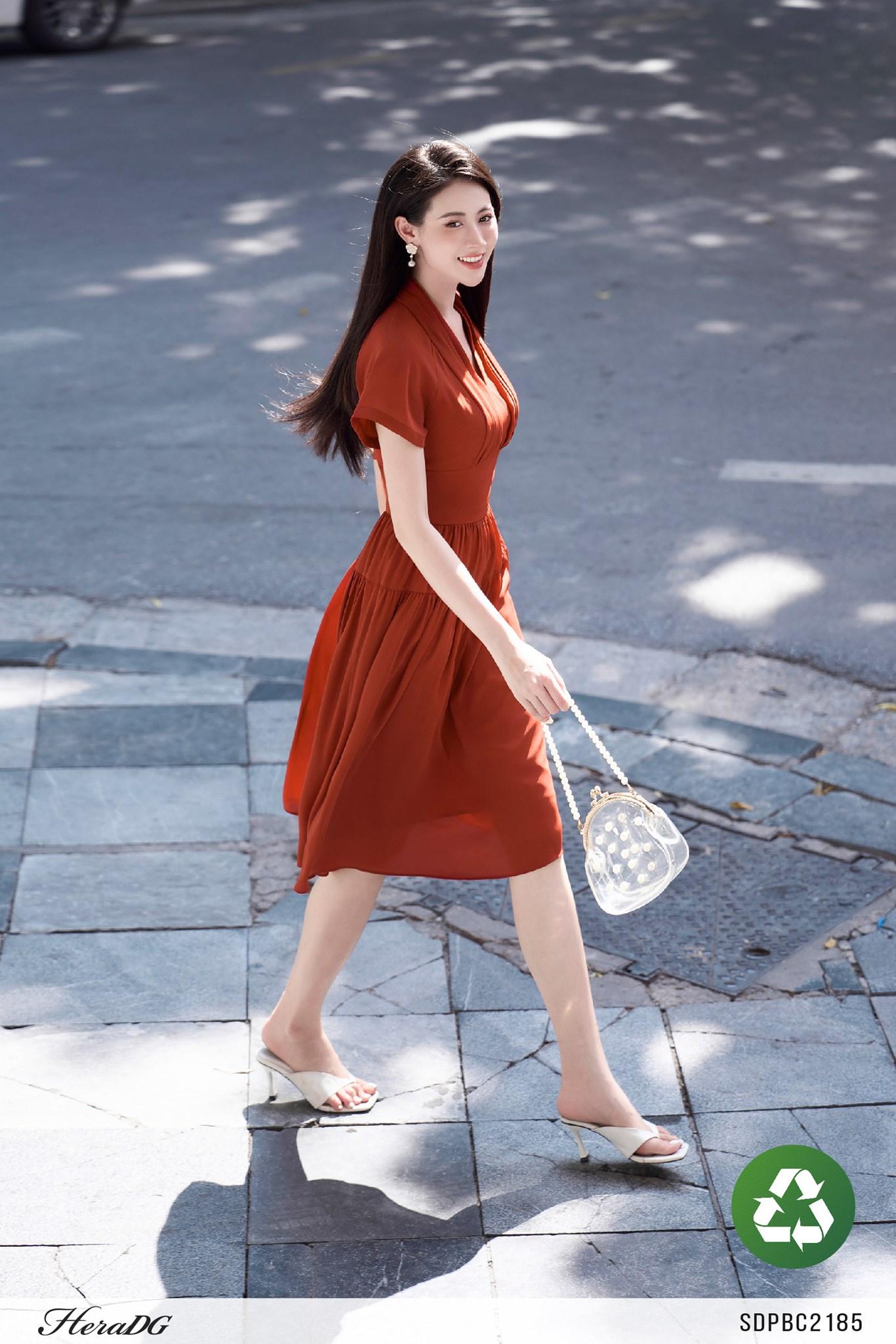 Đầm xoè nhún li