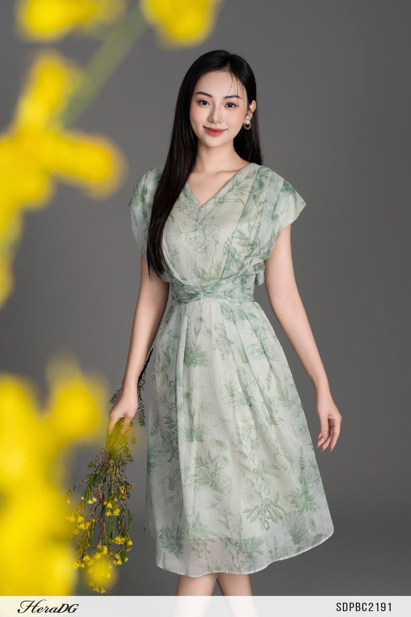 Đầm xoè đai eo