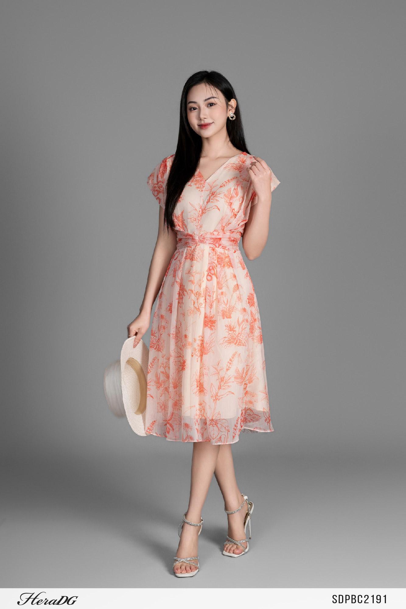 Đầm xoè đai eo