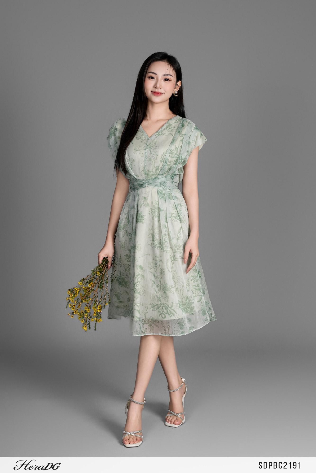 Đầm xoè đai eo