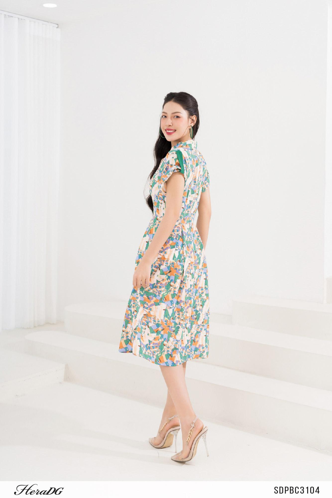 Đầm xoè tay liền