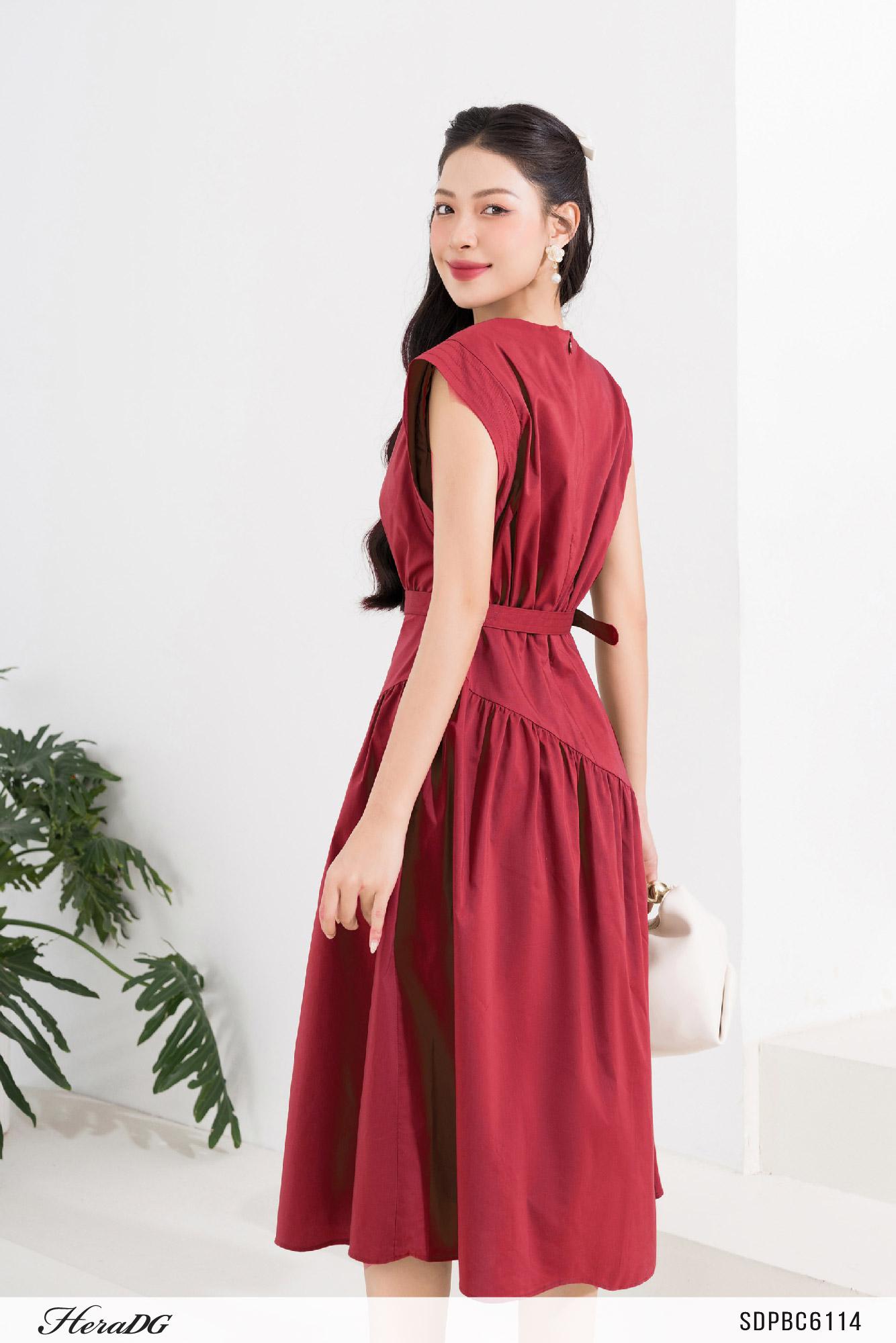 Đầm xoè cổ tròn