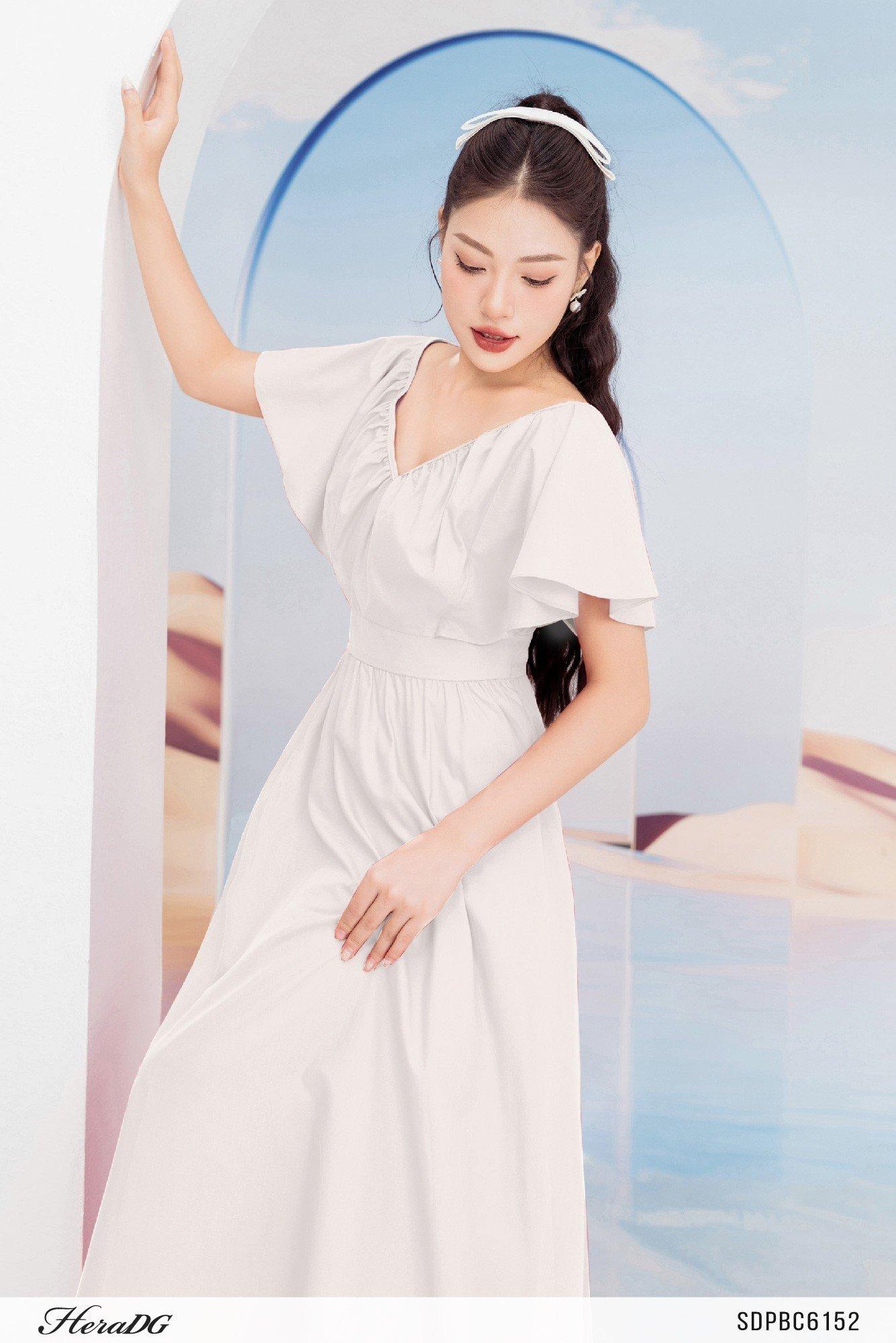 Đầm maxi cổ V