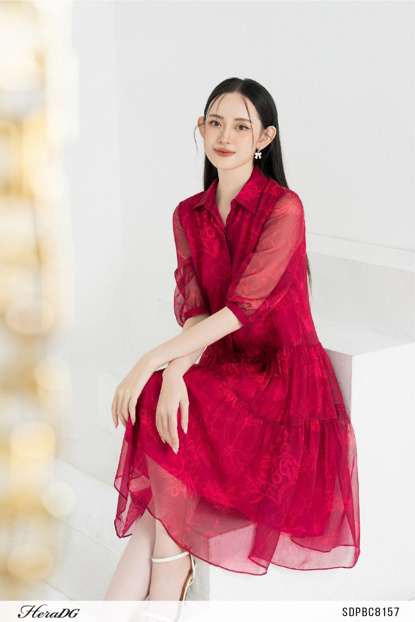 Đầm dáng suông, nẹp dấu khuy