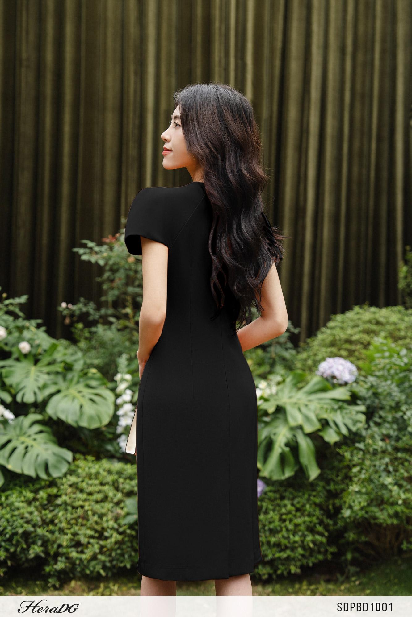 Đầm ôm tay xếp ly