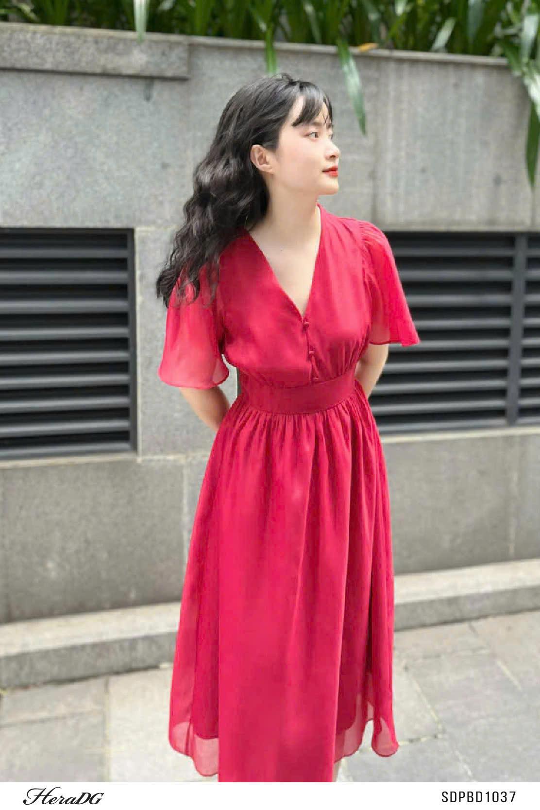 Đầm tơ xoè tay xẻ