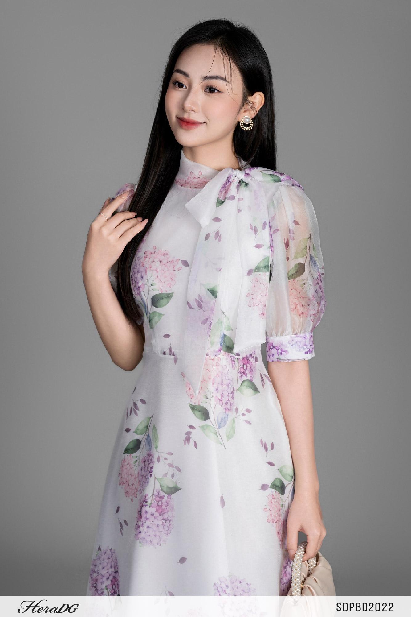 Đầm tơ cổ thắt nơ