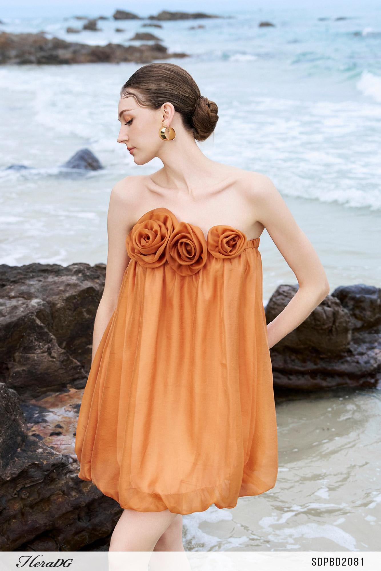 Đầm suông giật lót đính hoa
