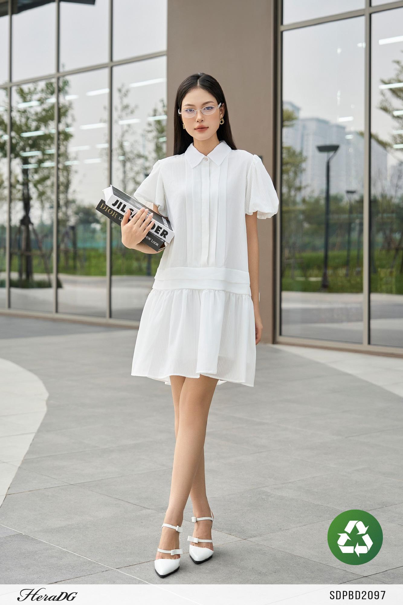 Đầm suông kẻ tơ
