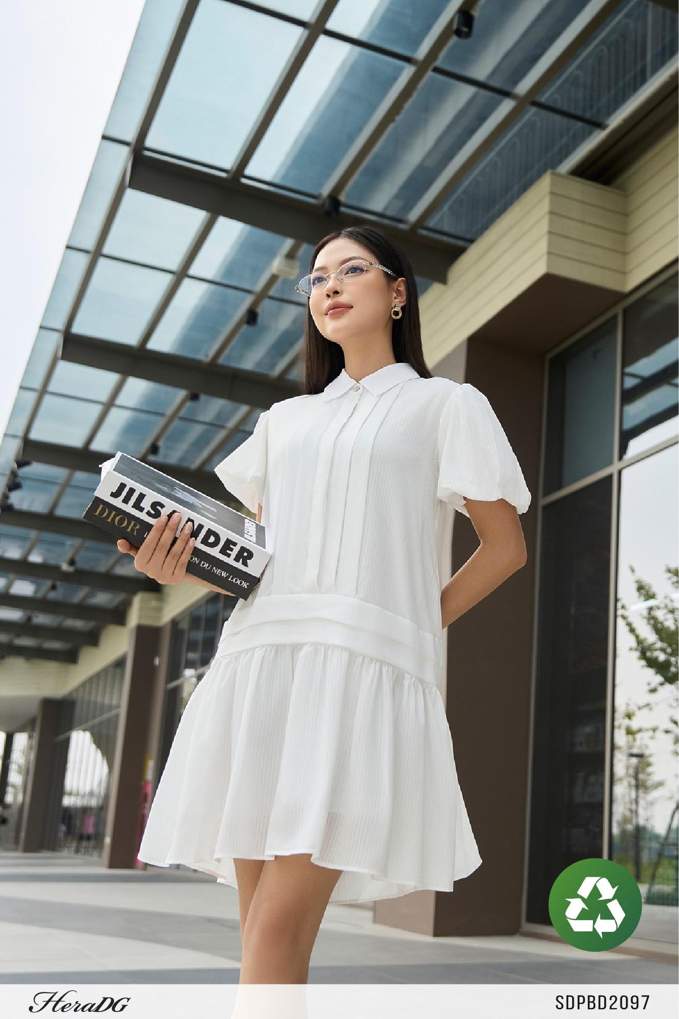 Đầm suông kẻ tơ