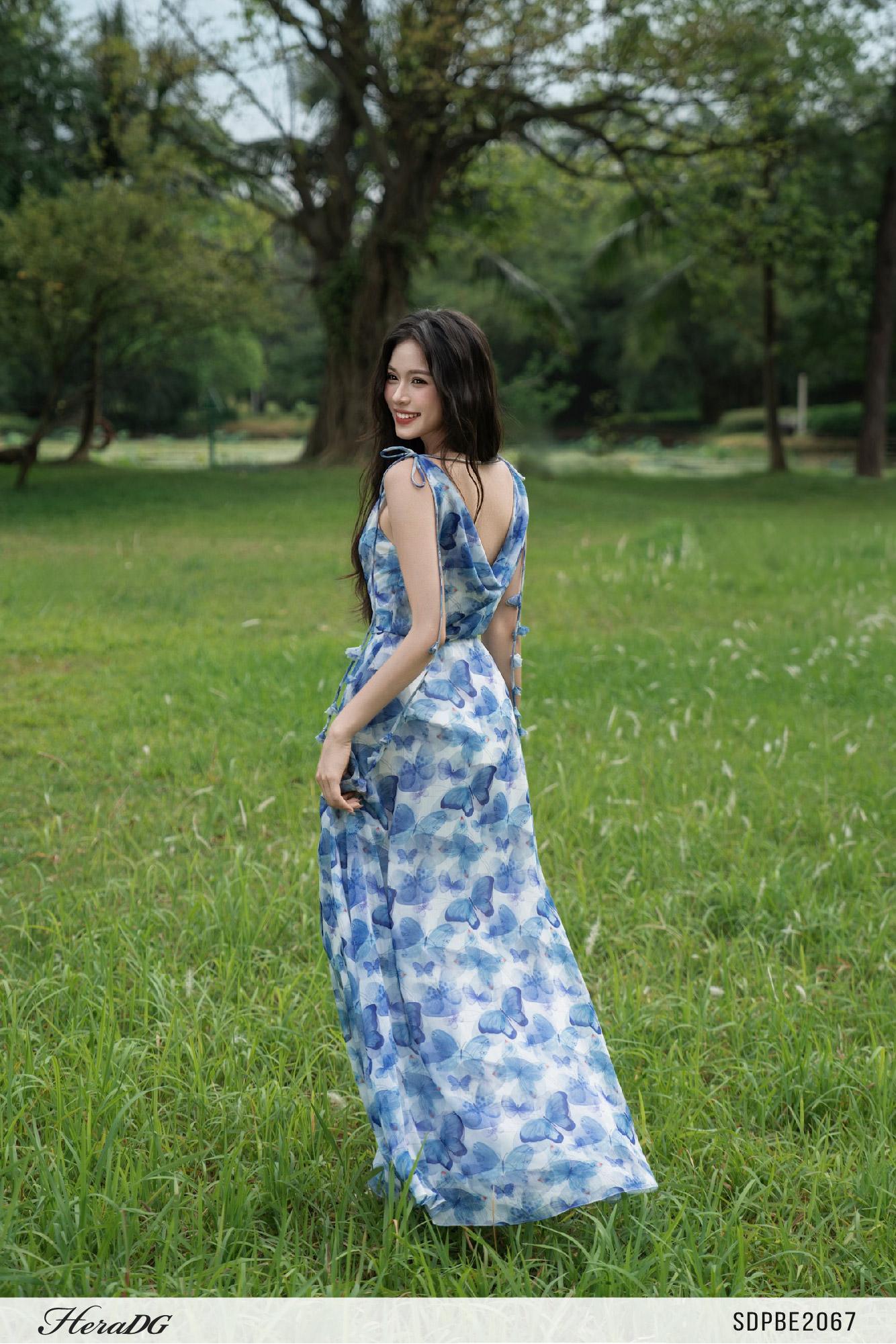 Đầm maxi cổ đổ sau