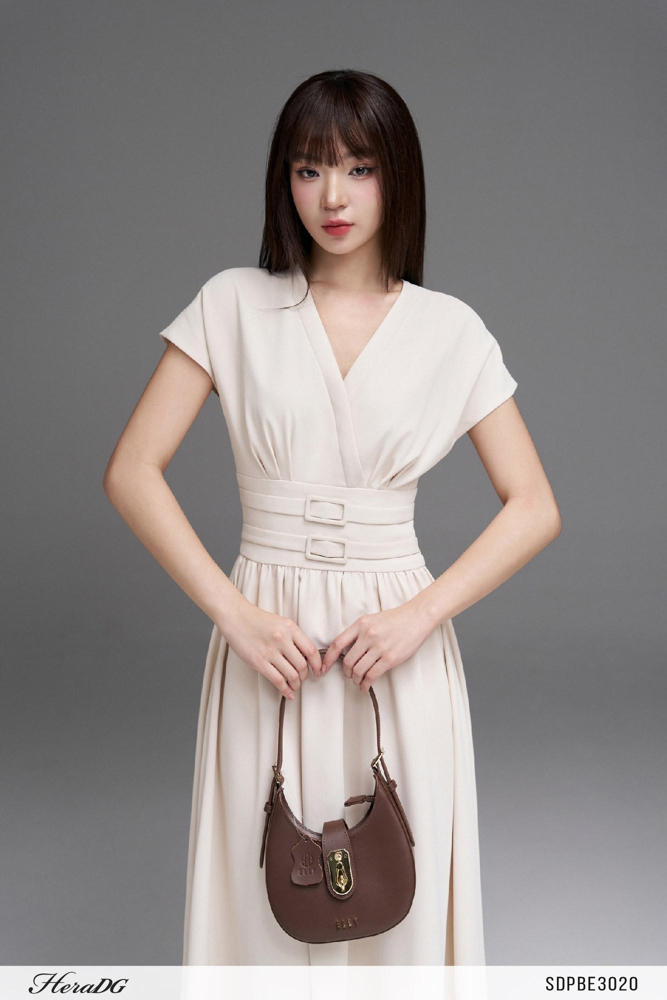 Đầm xoè tay liền