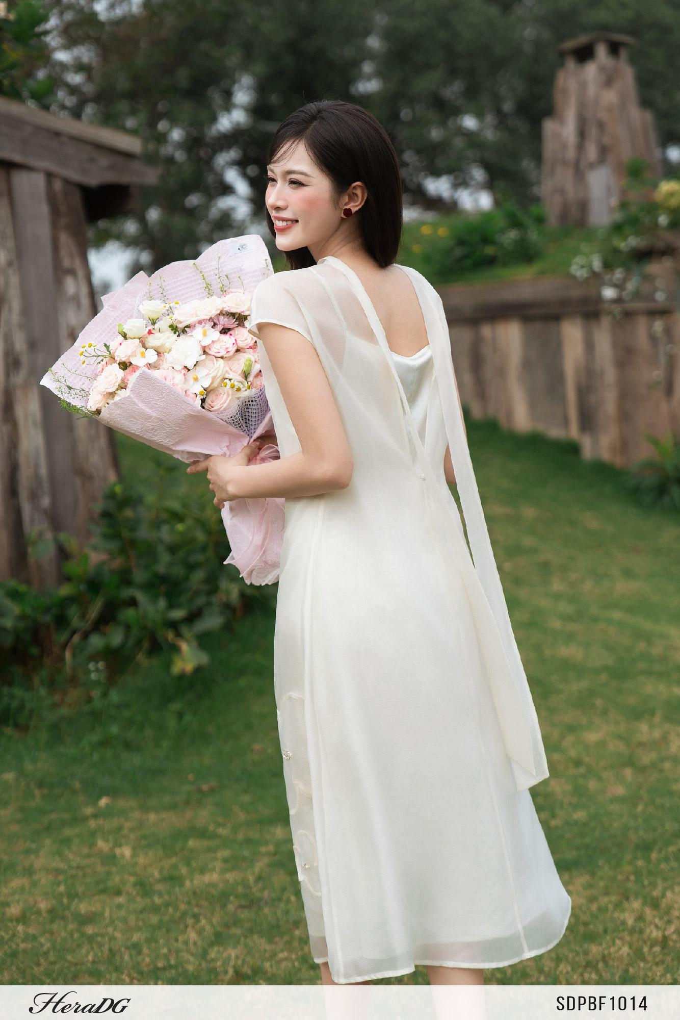 Đầm suông 2 lớp có hoa nổi