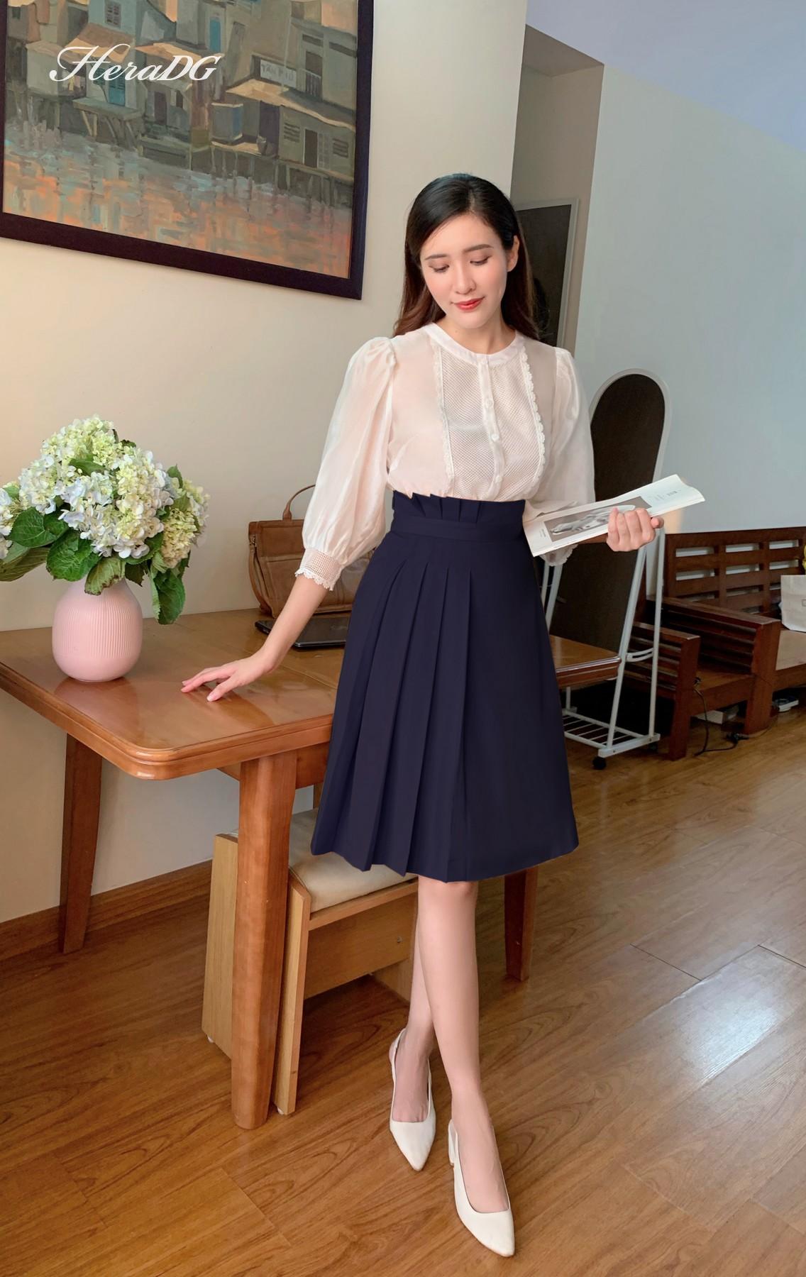 Chân váy xếp ly xòe