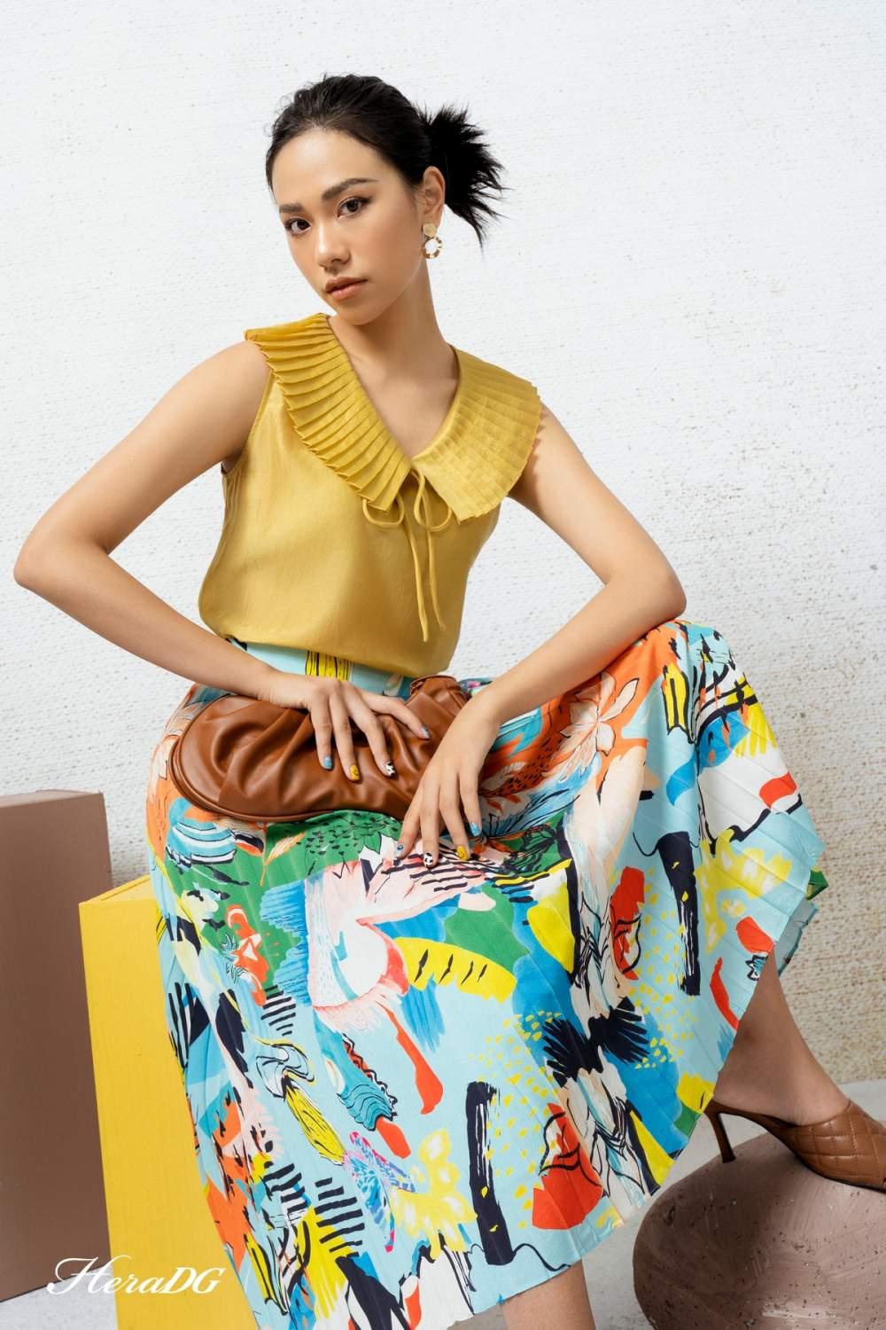 Chân váy xòe dập ly
