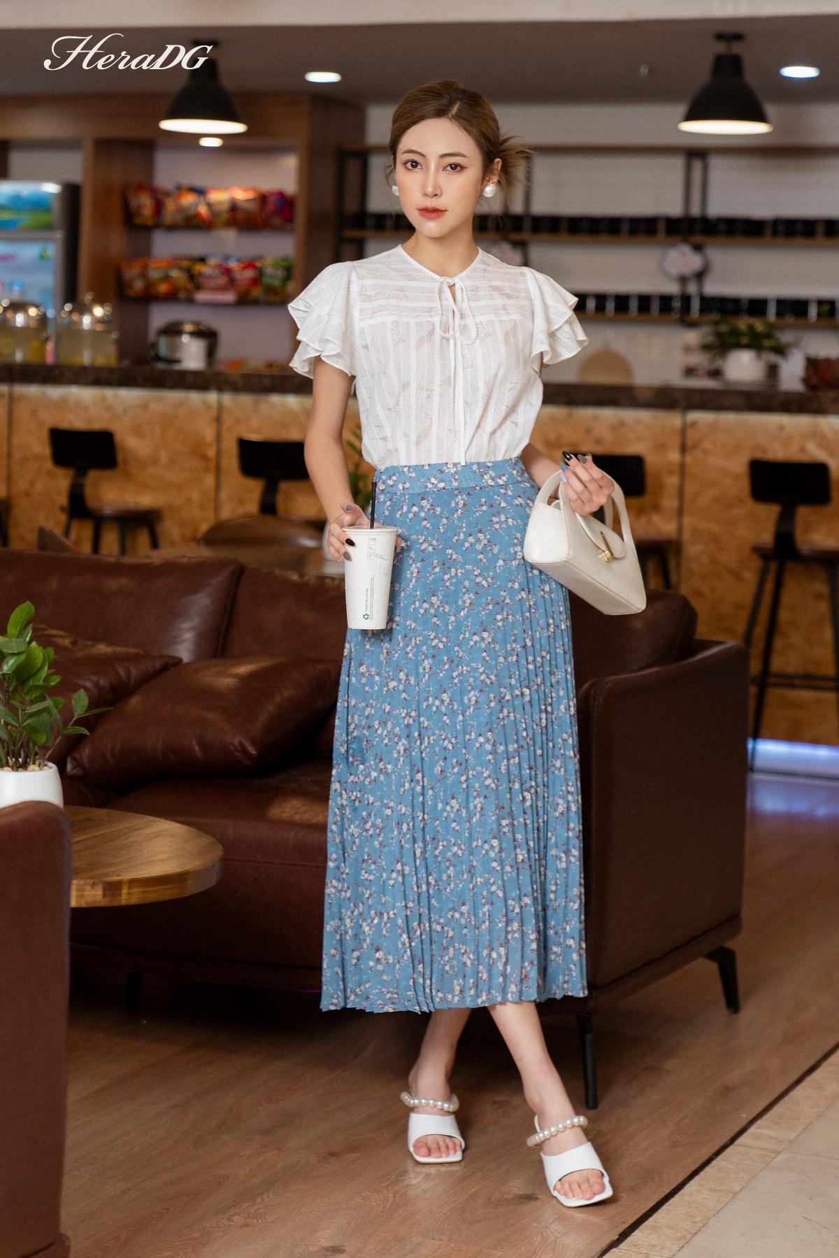 Chân váy dập ly