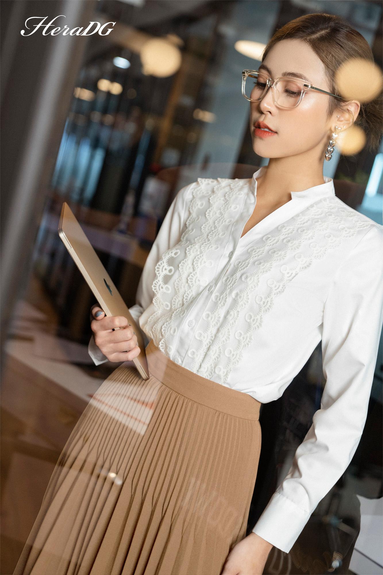 Chân váy dập ly