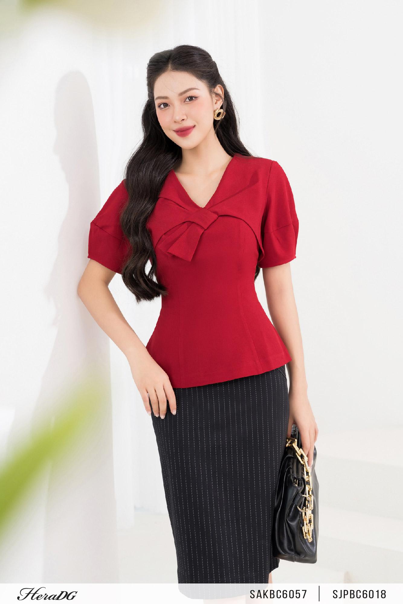 Chân váy ôm hoạ tiết