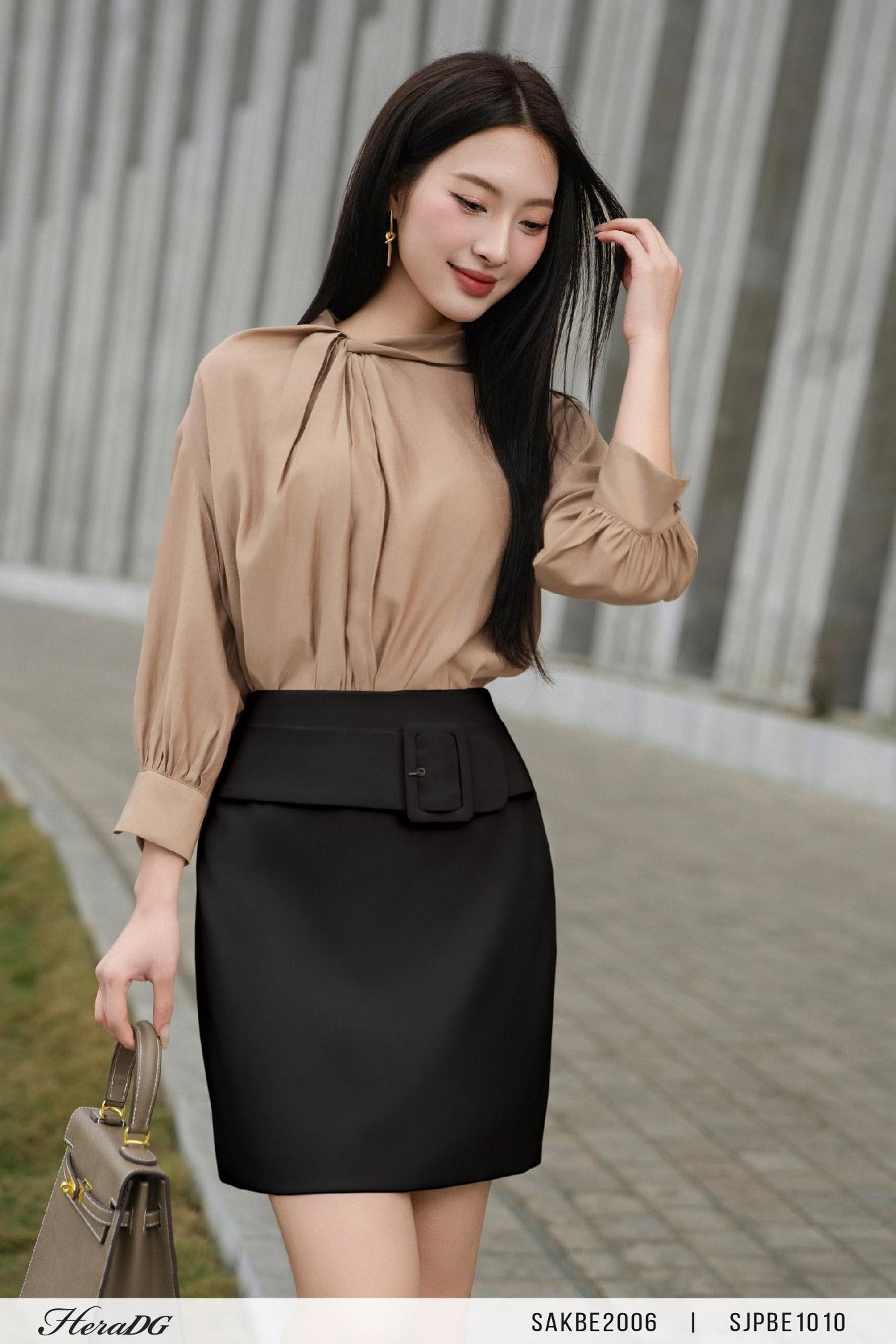 Chân váy A dáng ngắn