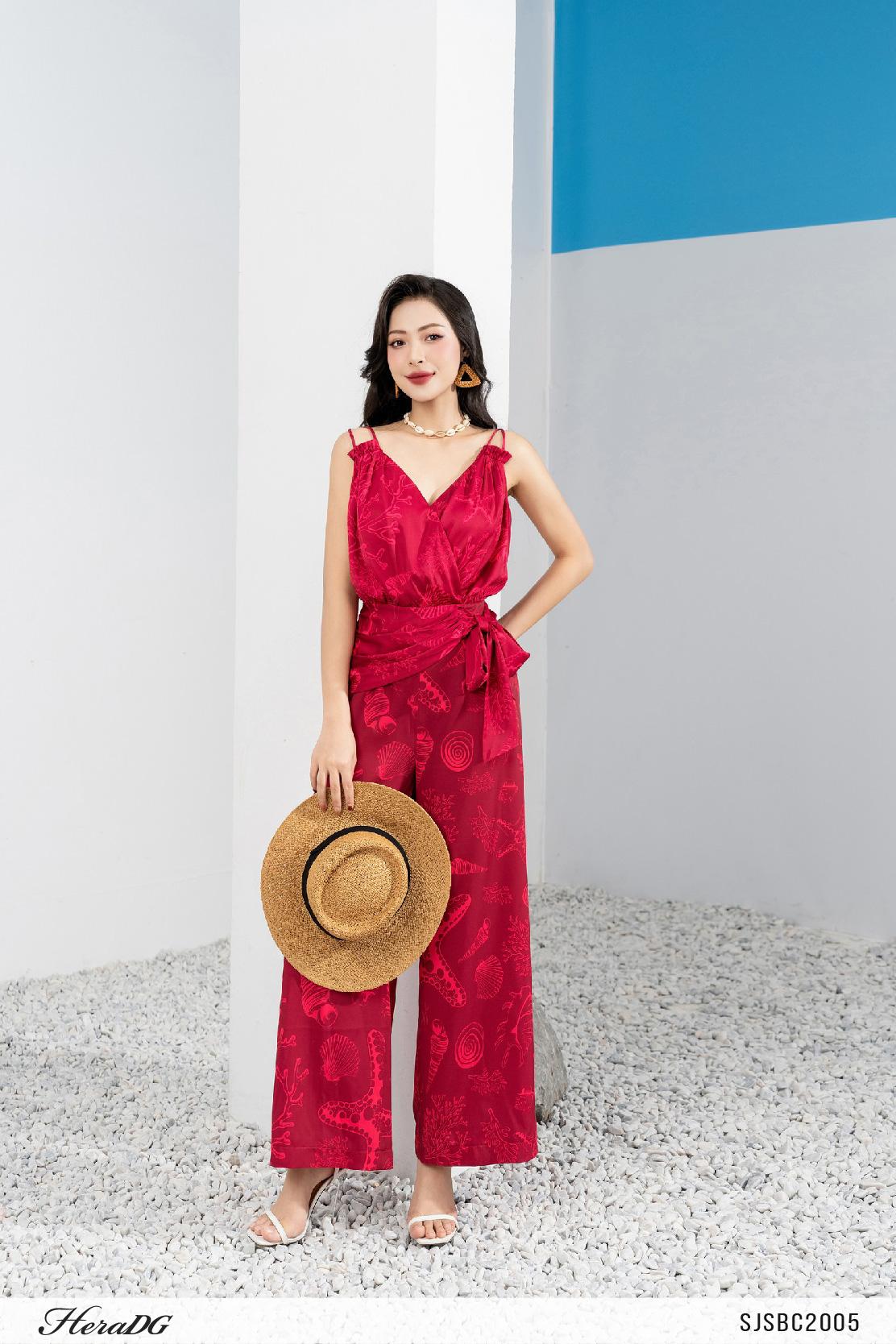 Jumsuit xếp nhún eo