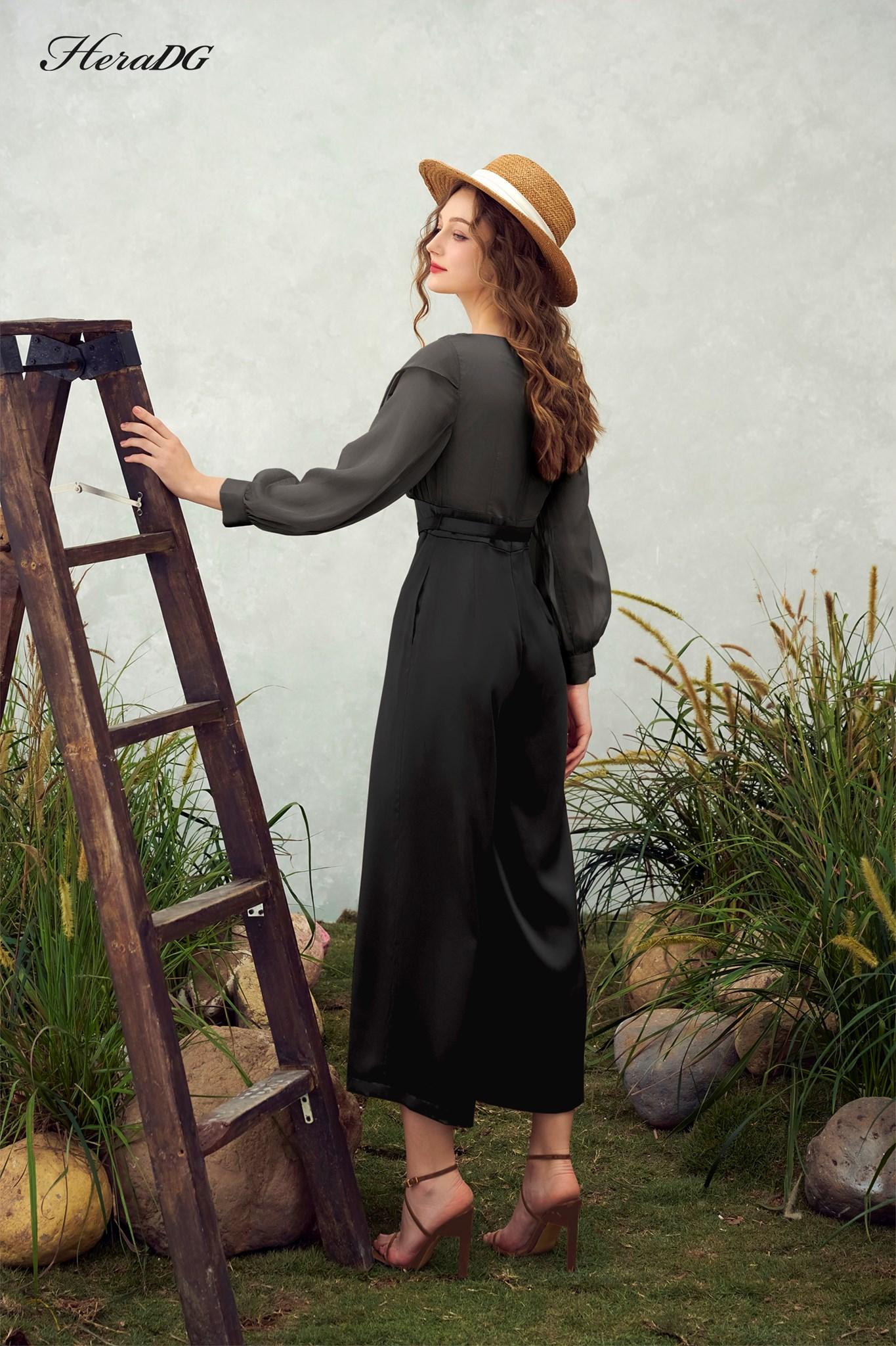 Jumpsuit thắt đai