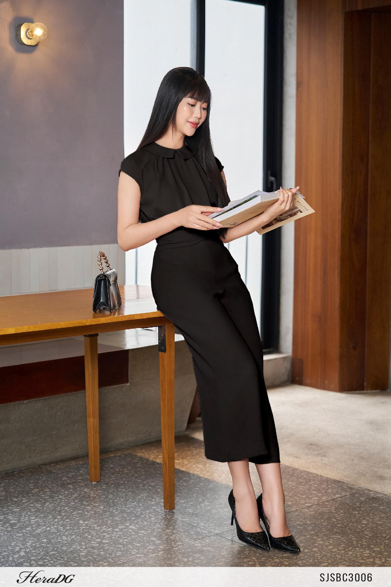 Jumsuit dáng dài cổ sen