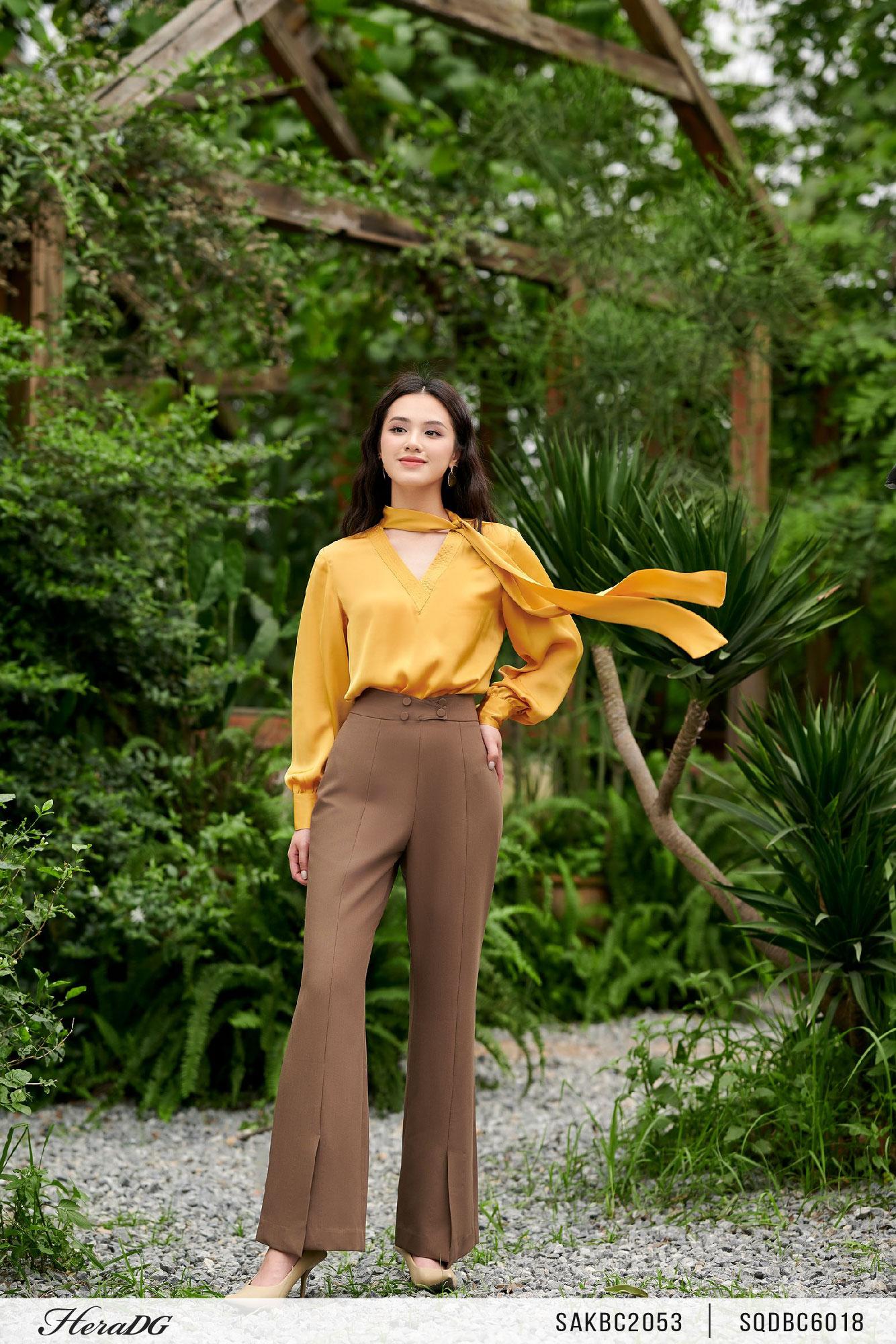 Quần ống vẩy, cạp chéo