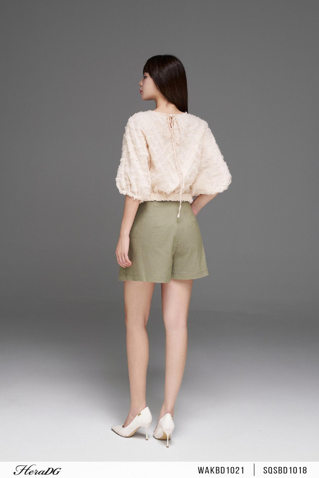 Quần short giả váy