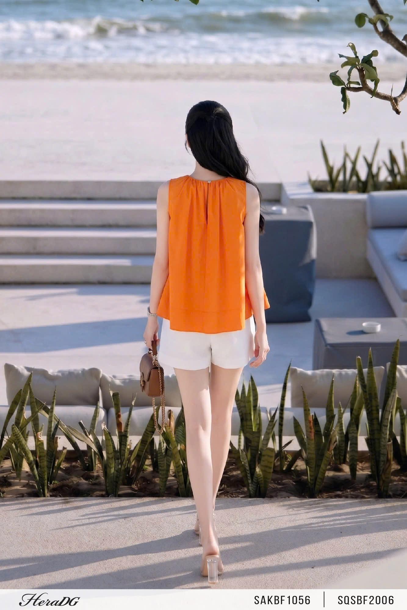 Quần short khaki