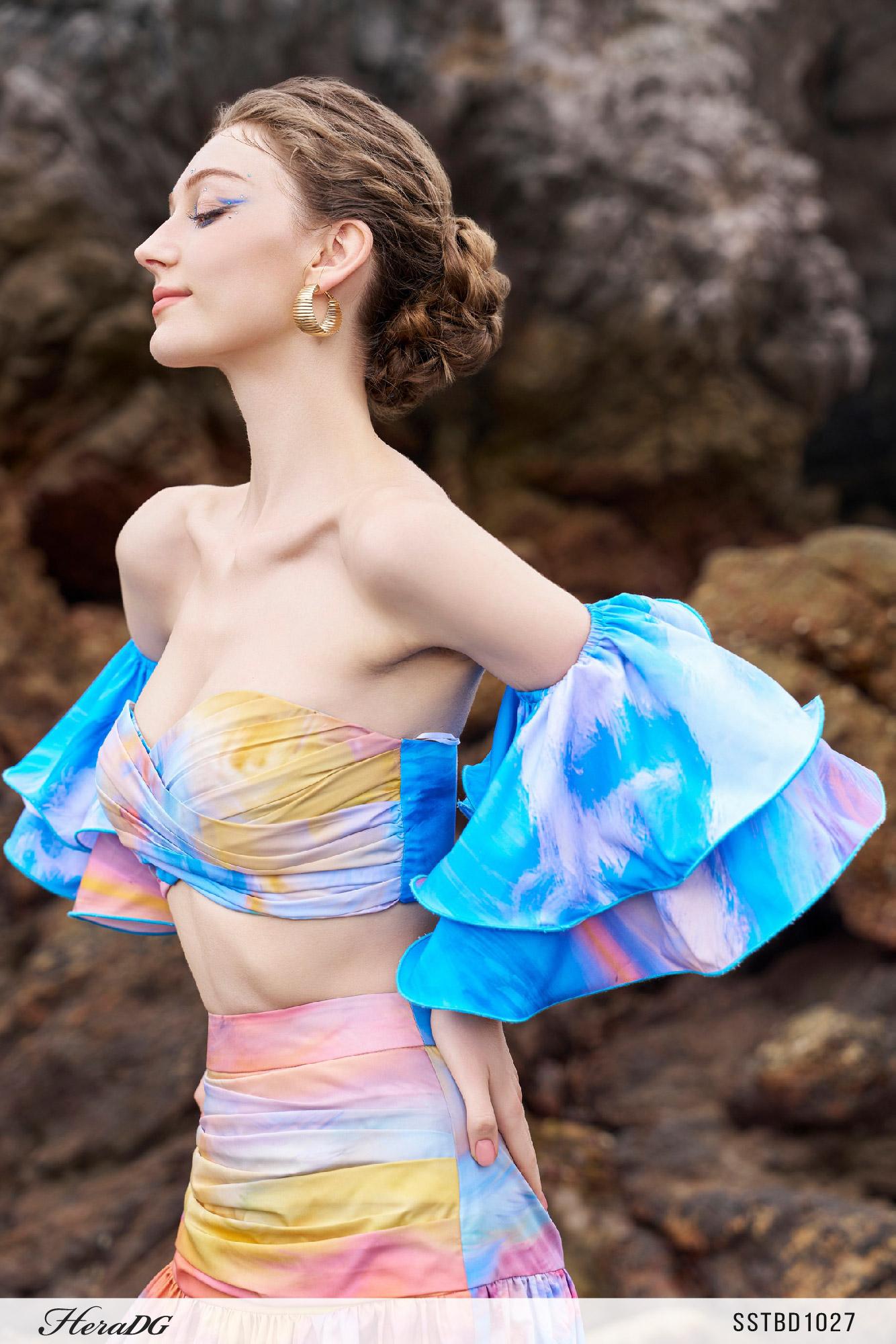 Sét bộ croptop, chân váy xếp ly