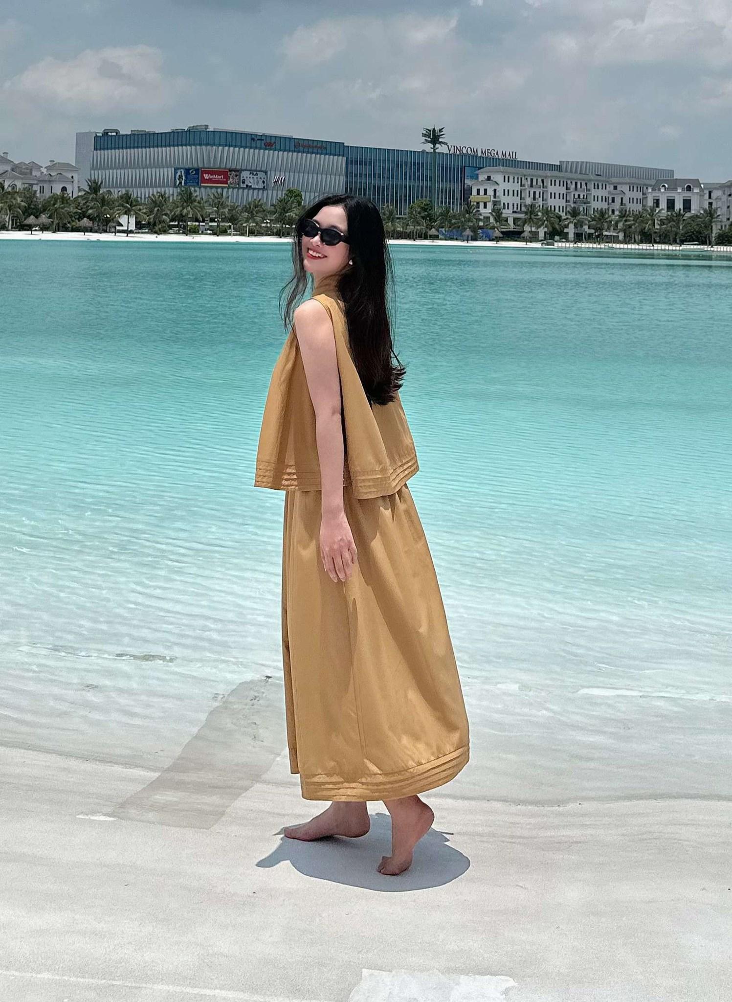 Sét bộ áo poplin, chân váy