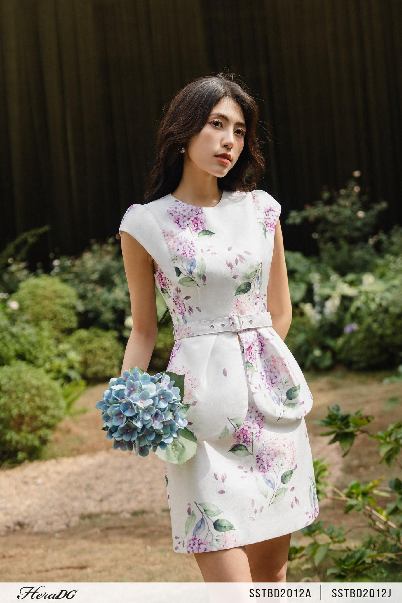 Áo kiểu peplum