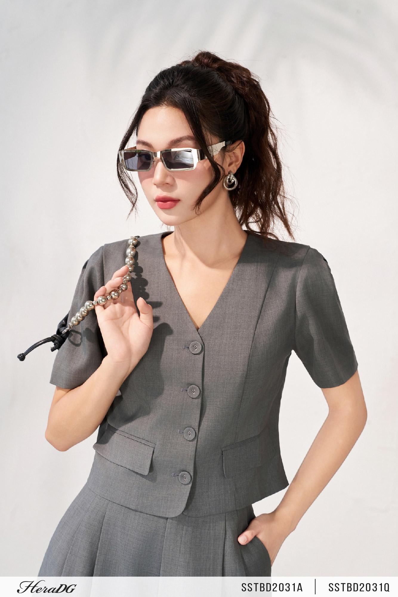Áo kiểu lửng, cổ tim