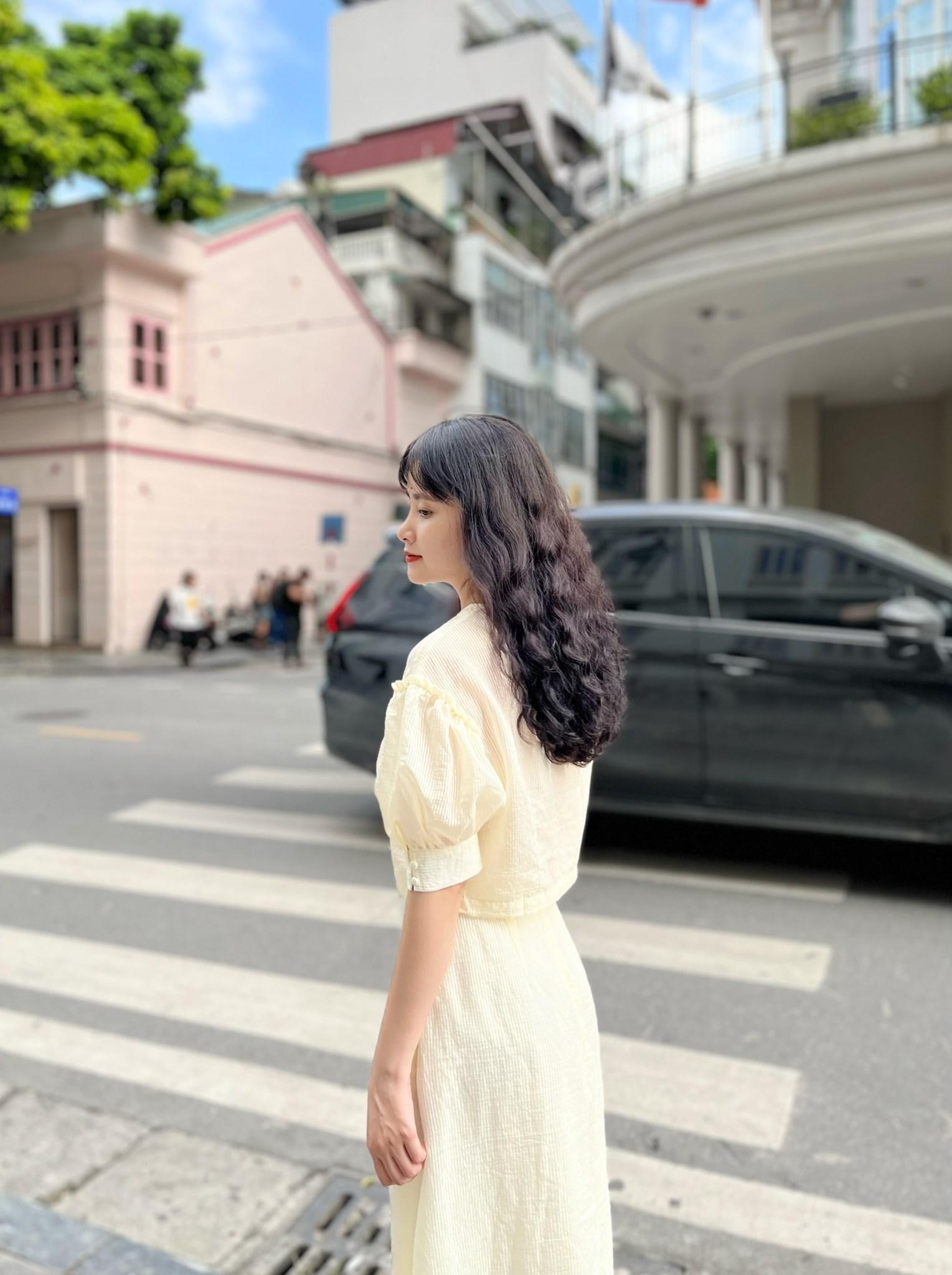 Áo kiểu croptop
