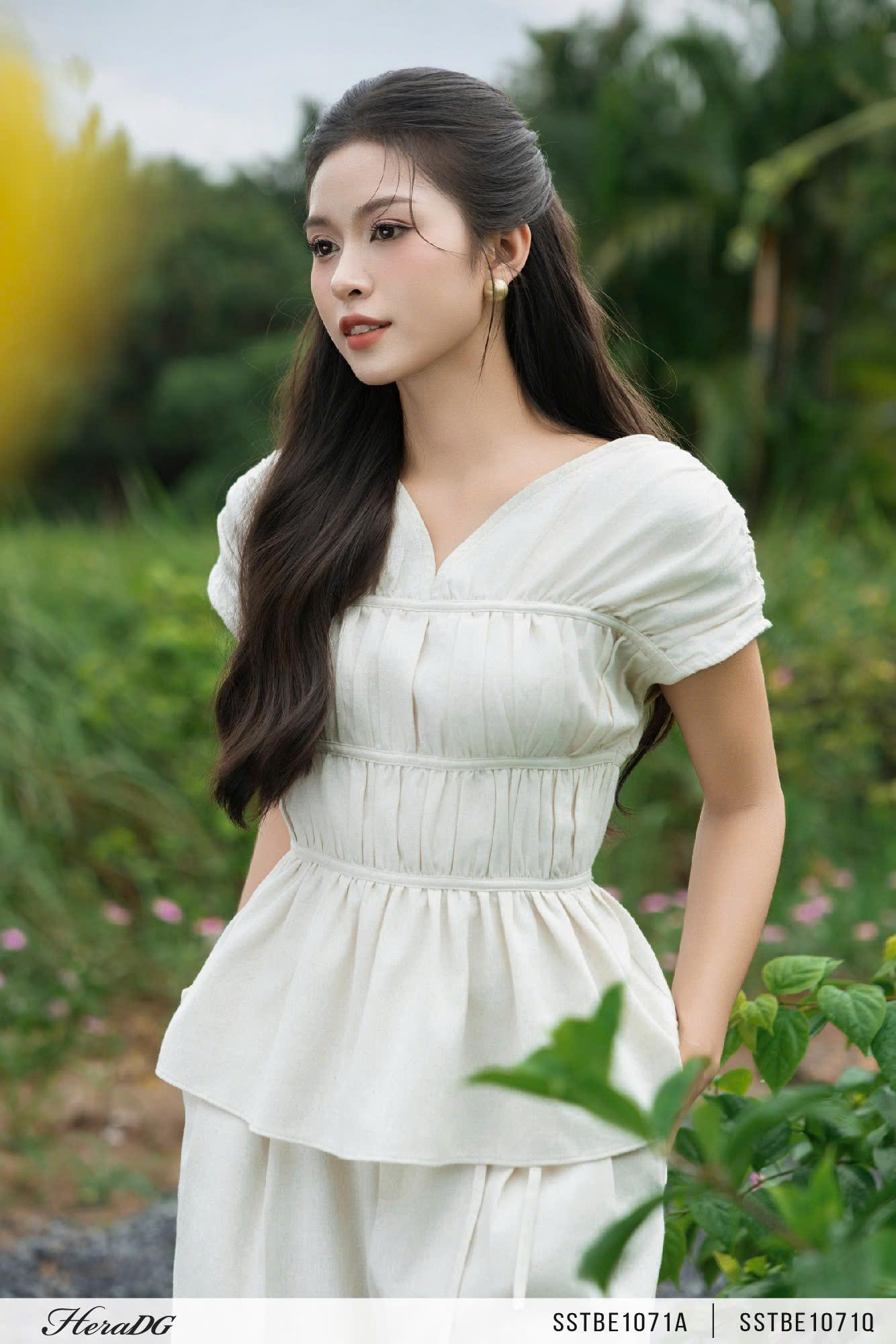 Áo kiểu nhún tầng