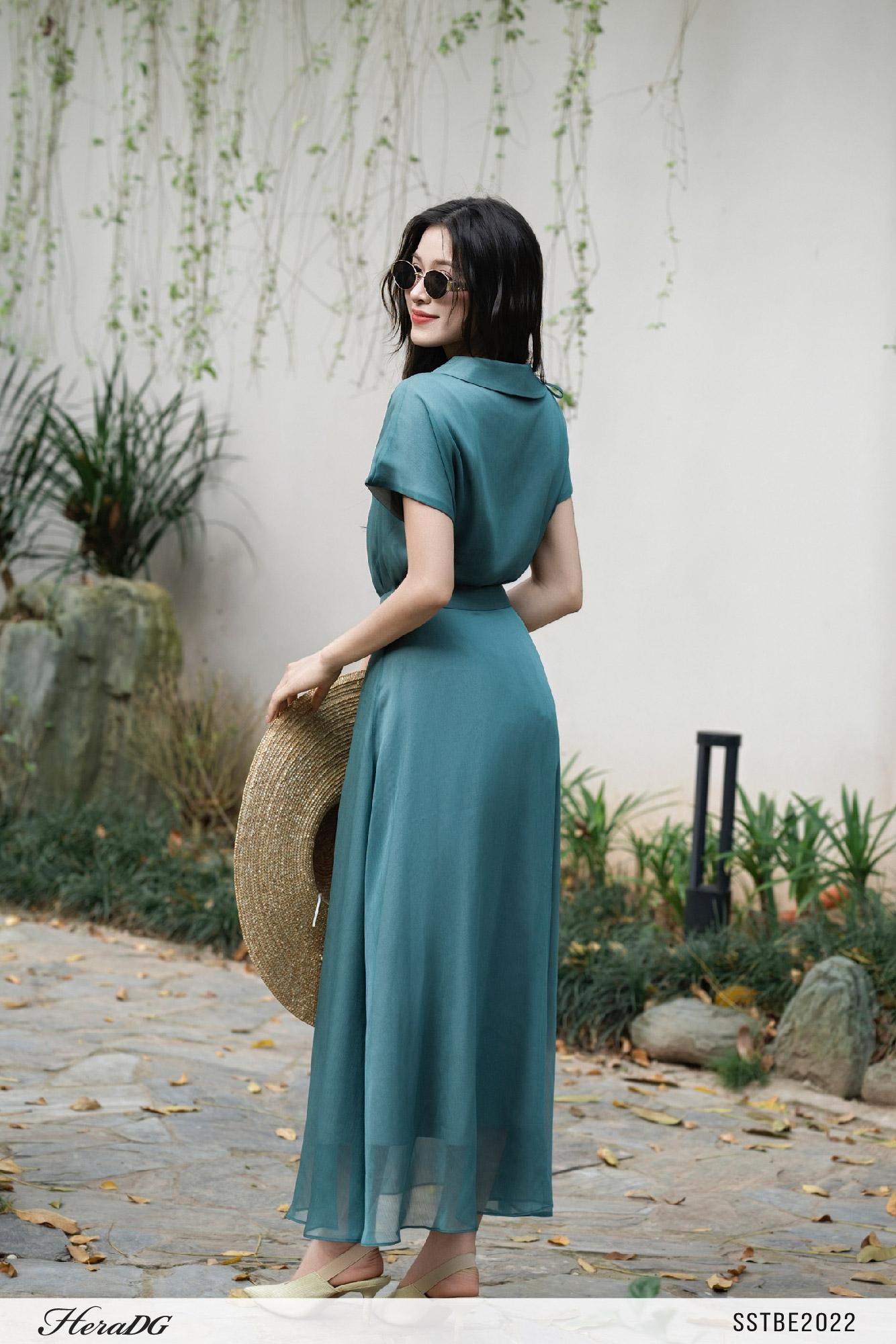 Set bộ áo cổ buộc nơ, chân váy xoè