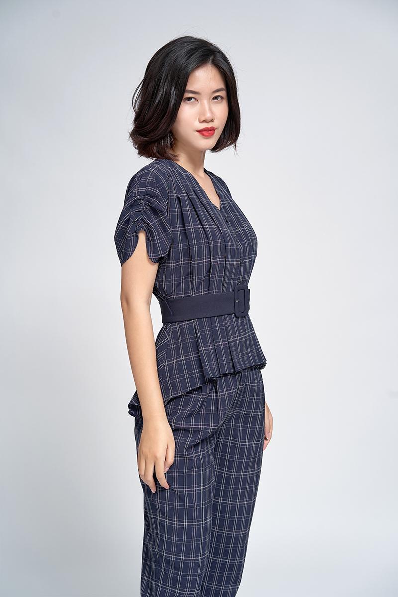 Áo peplum tay liền