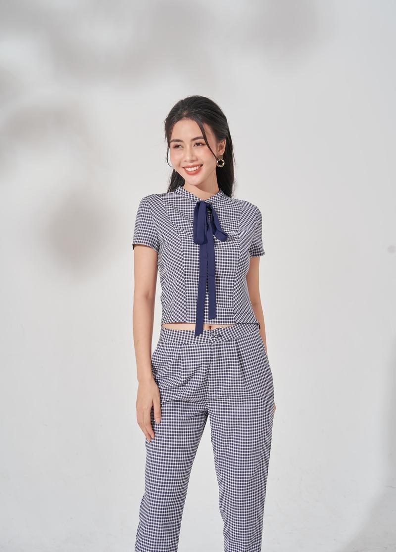 Quần kẻ ống côn