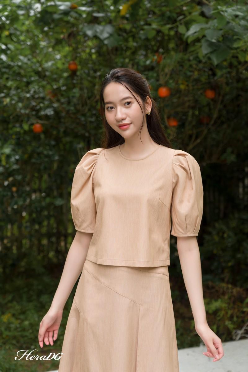 Áo crop tay bồng