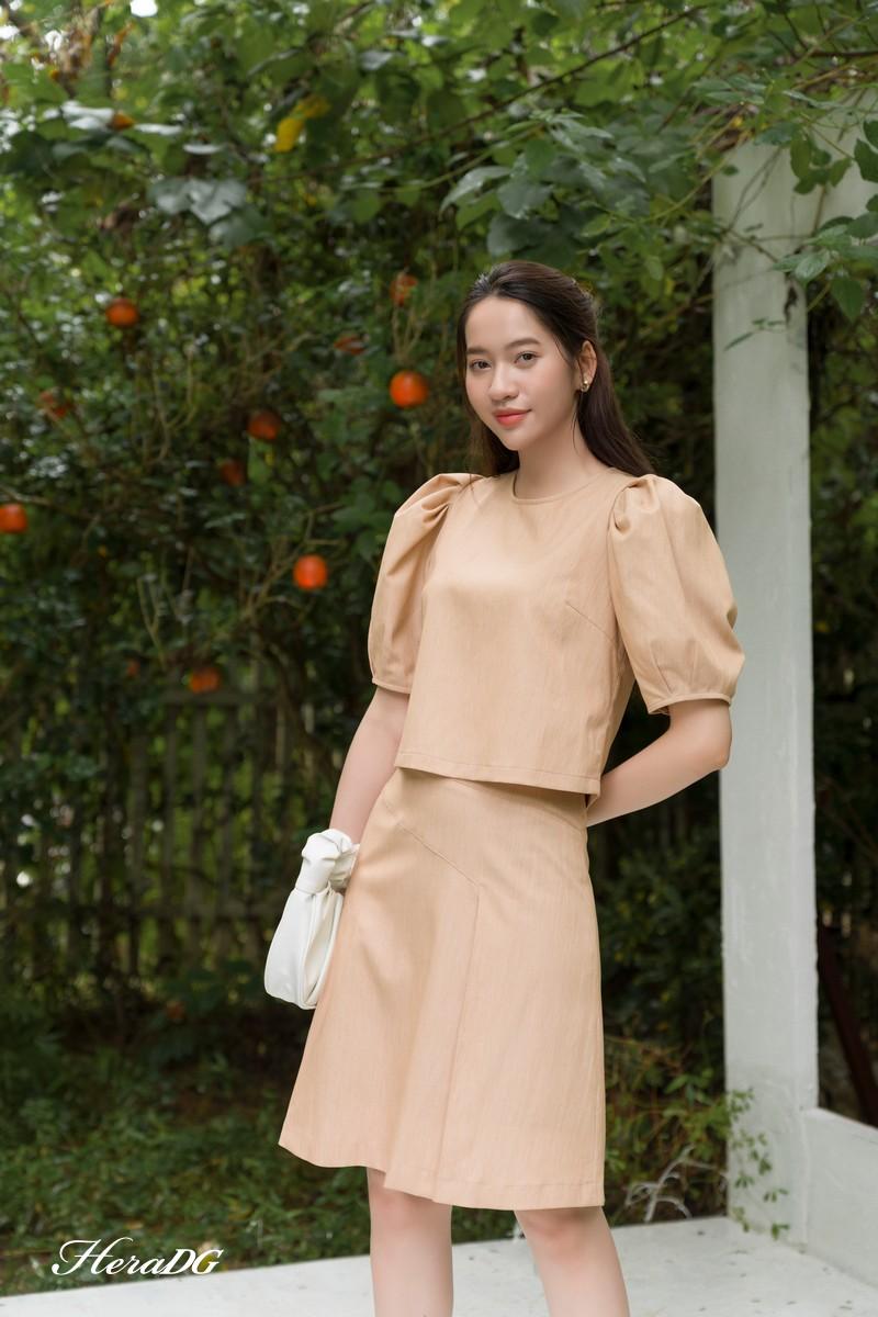 Áo crop tay bồng