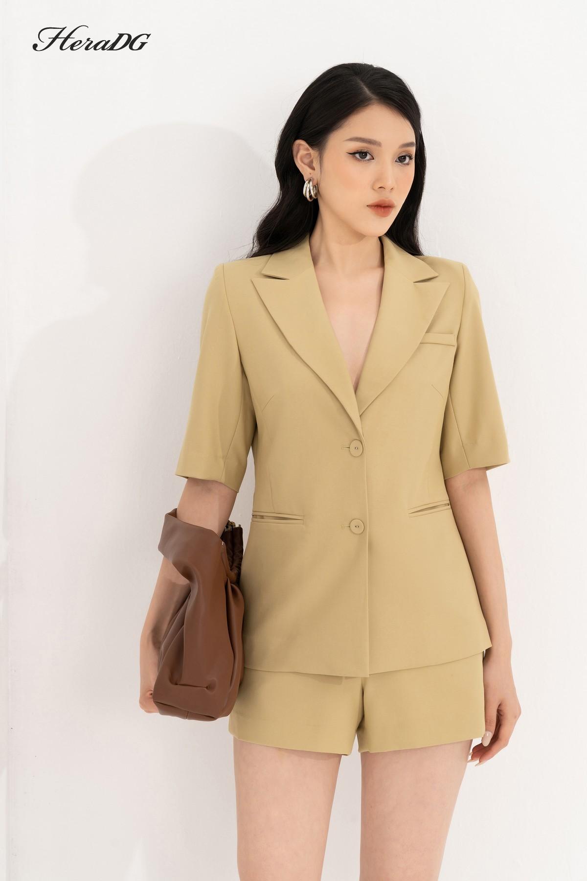 Áo đờ mi tay cộc, cổ 2 ve