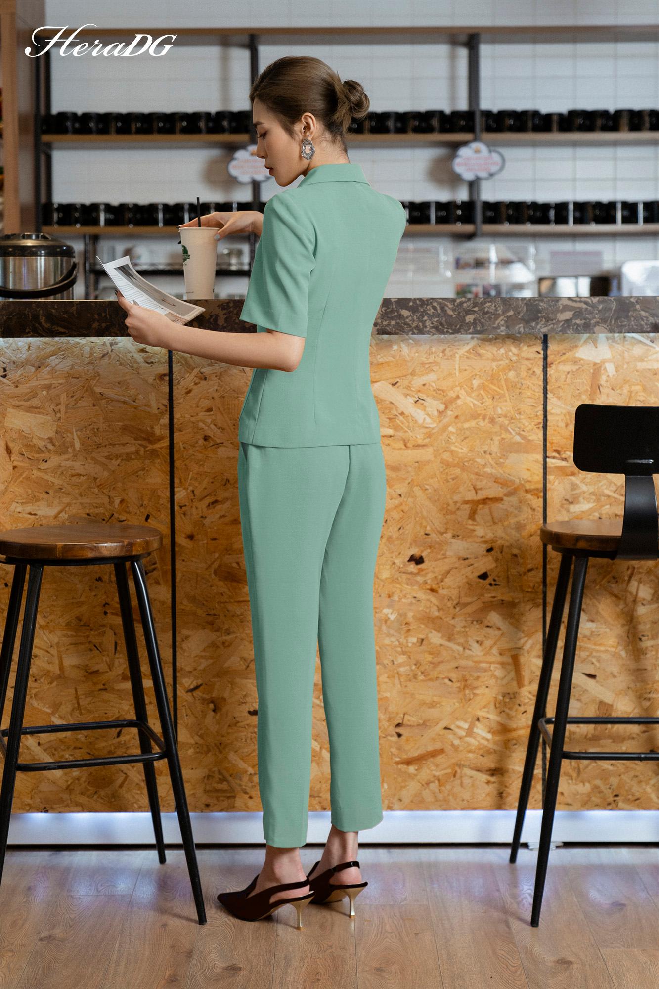 Áo vest vạt V